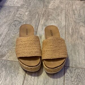 Soda Women's Tan Espadrille Slides